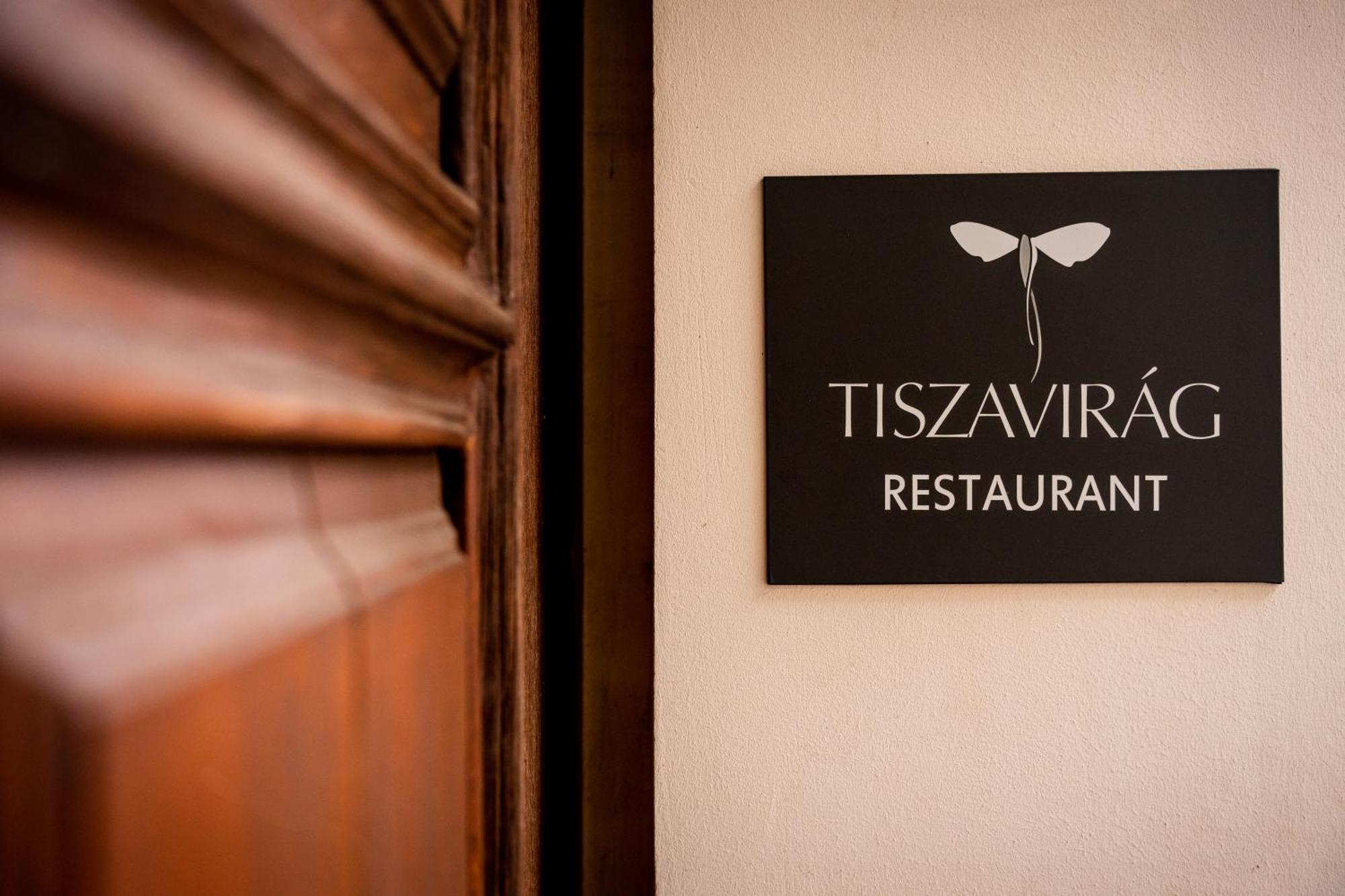 Tiszavirag Szeged Hotel Exterior photo